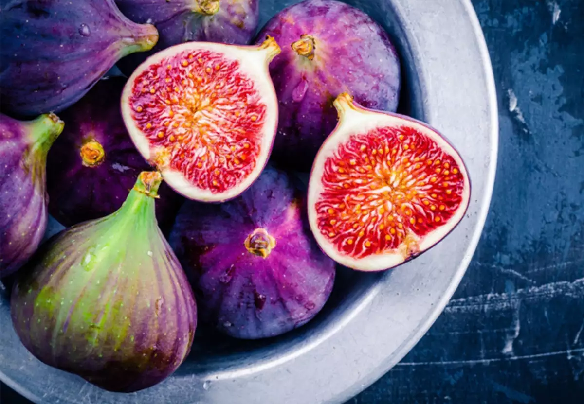 Consuming Figs Or Anjeer Has A Variety Of Well Being Benefits.
